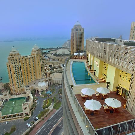 The Curve Hotel Doha Eksteriør billede