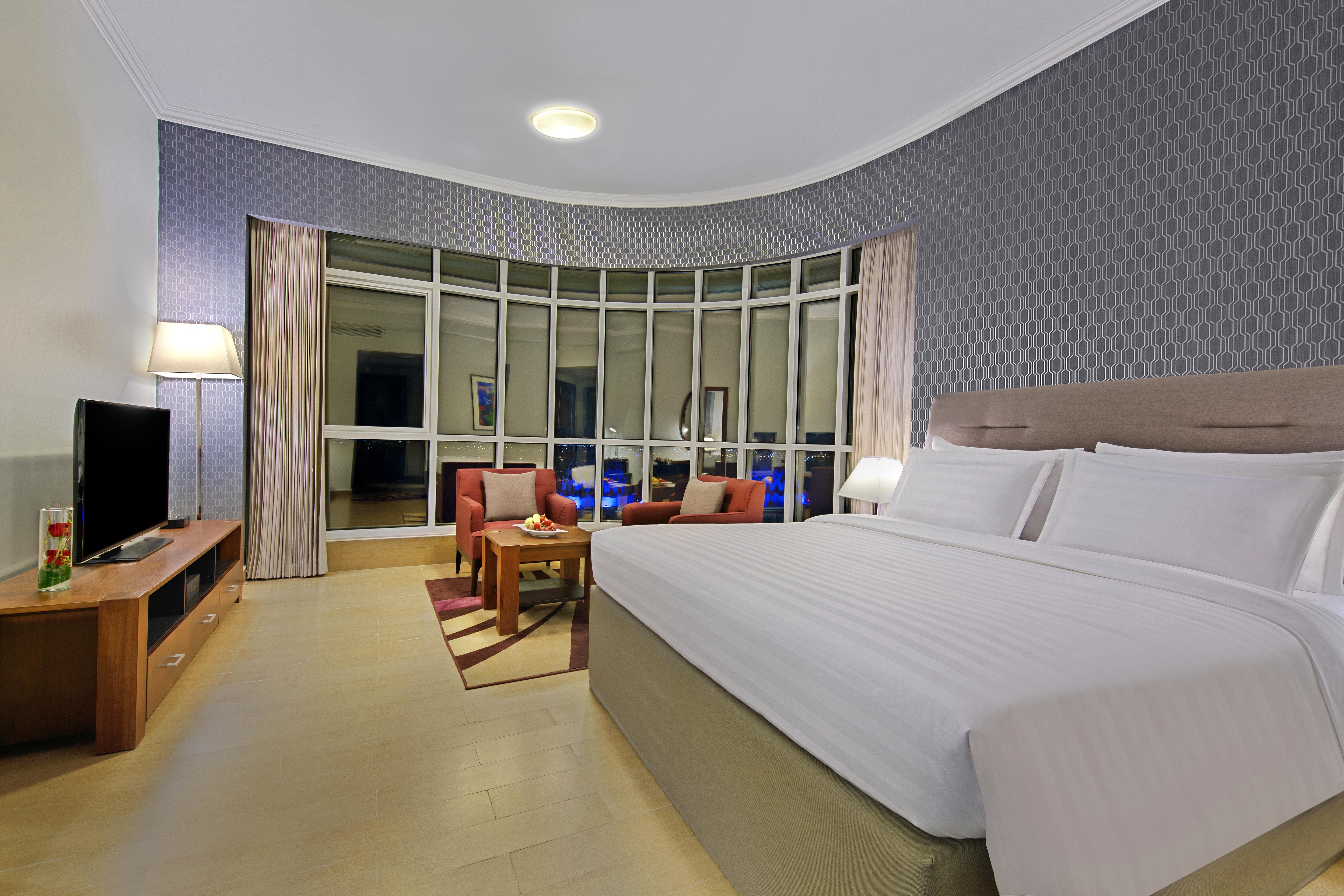 The Curve Hotel Doha Eksteriør billede