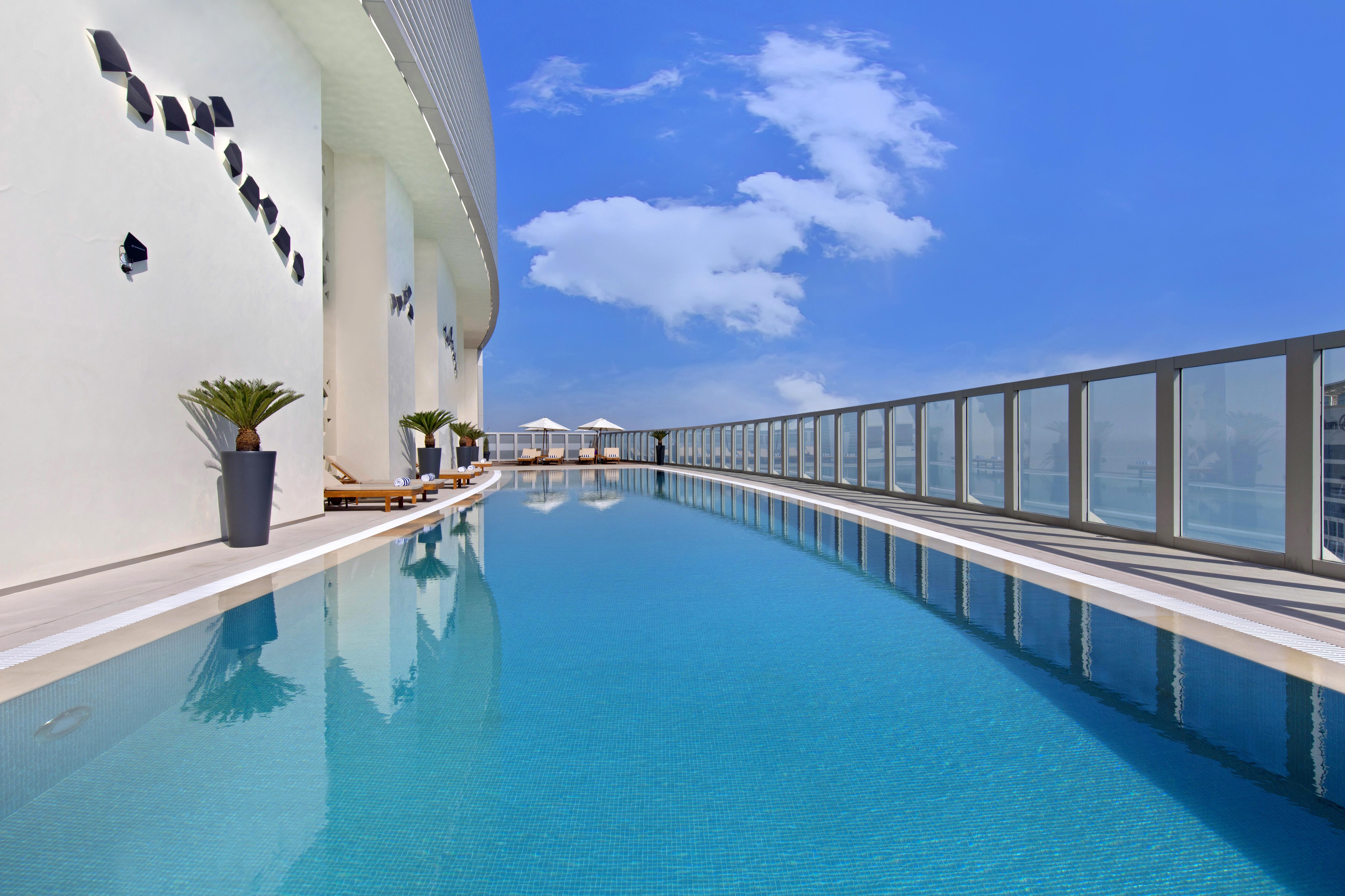 The Curve Hotel Doha Eksteriør billede