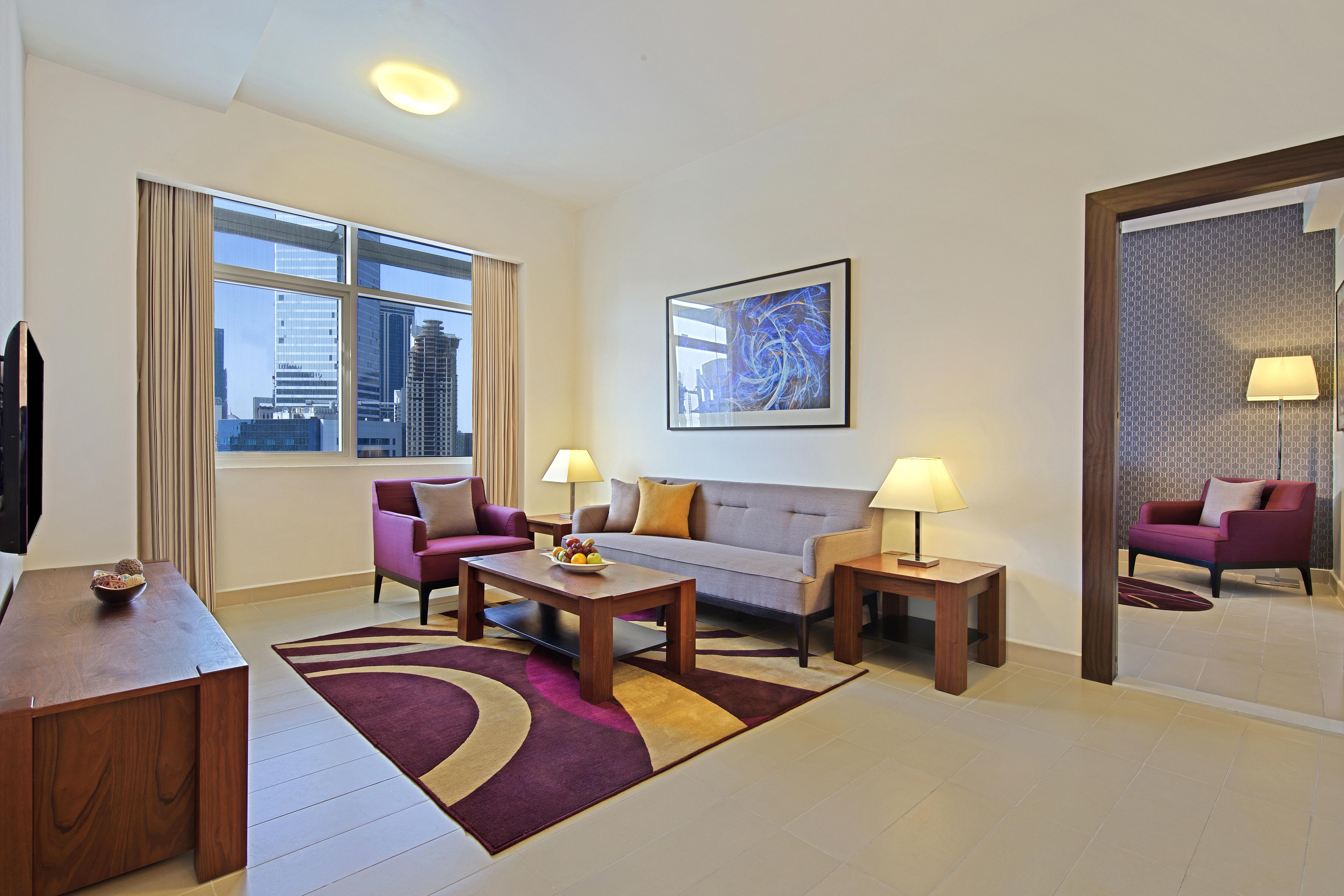 The Curve Hotel Doha Eksteriør billede