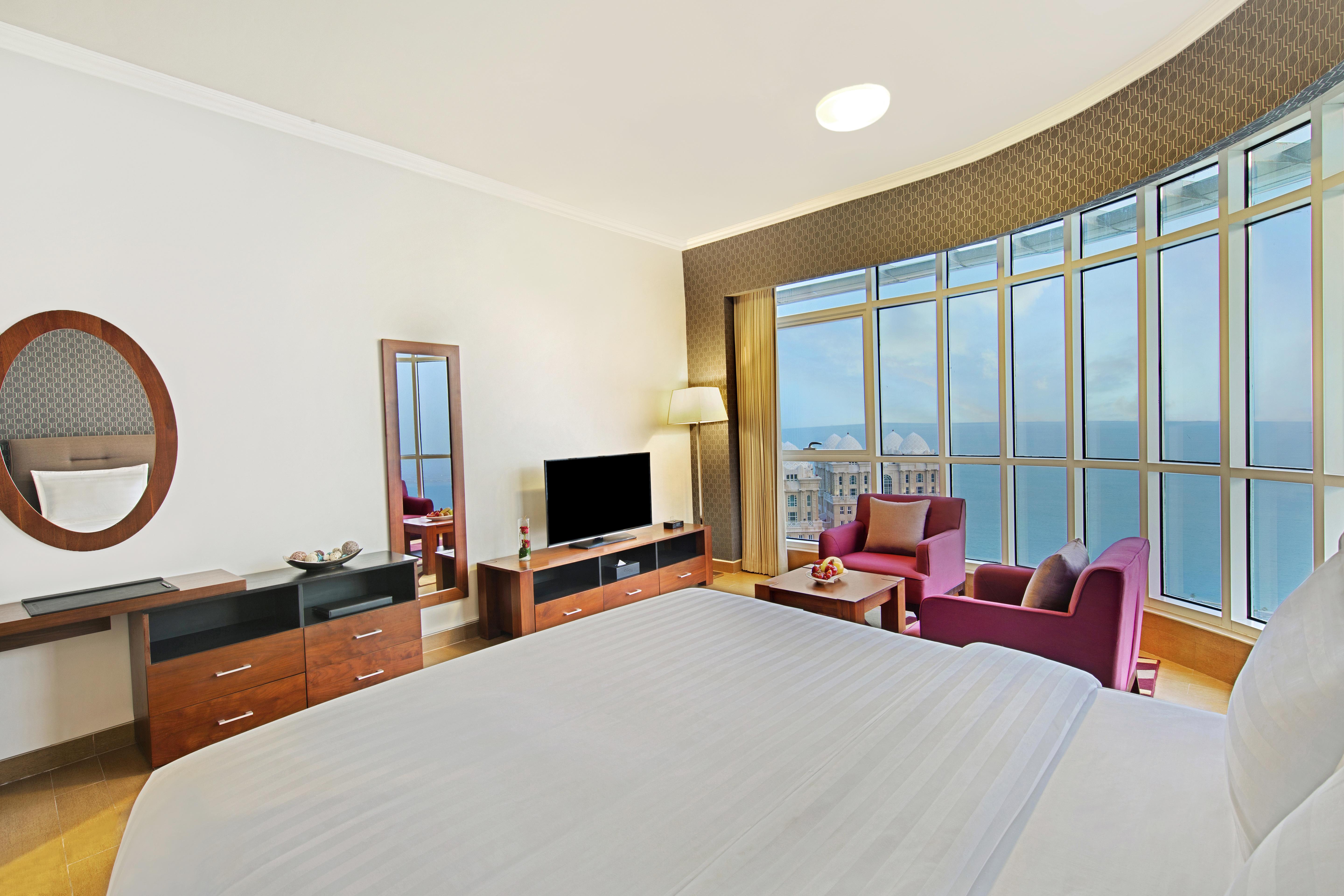 The Curve Hotel Doha Eksteriør billede