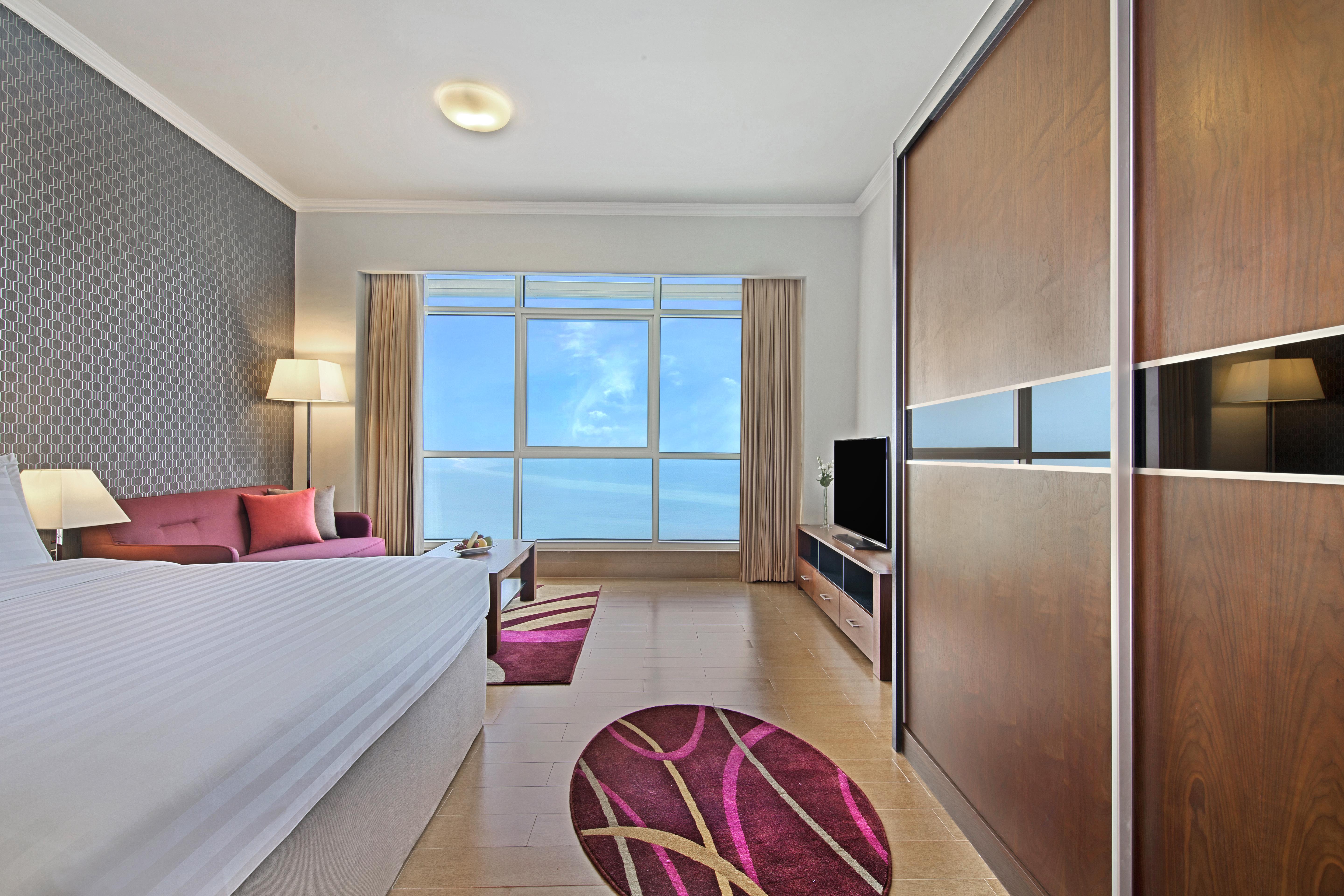 The Curve Hotel Doha Eksteriør billede