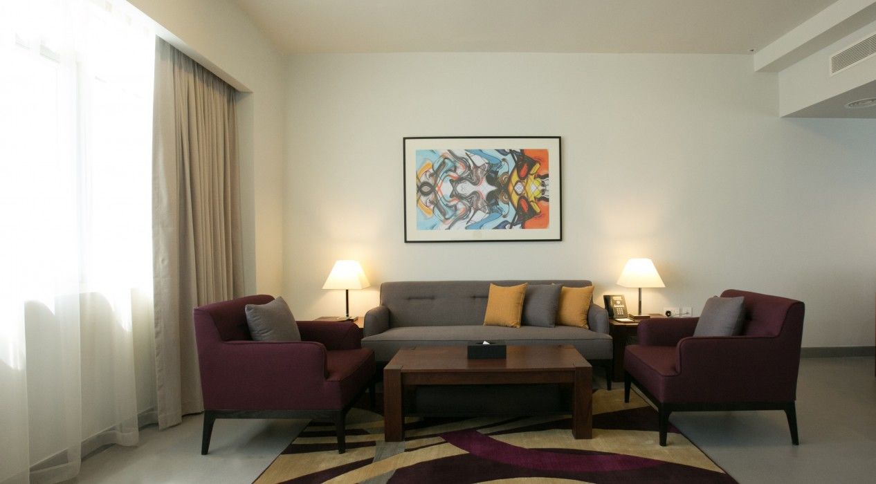 The Curve Hotel Doha Eksteriør billede