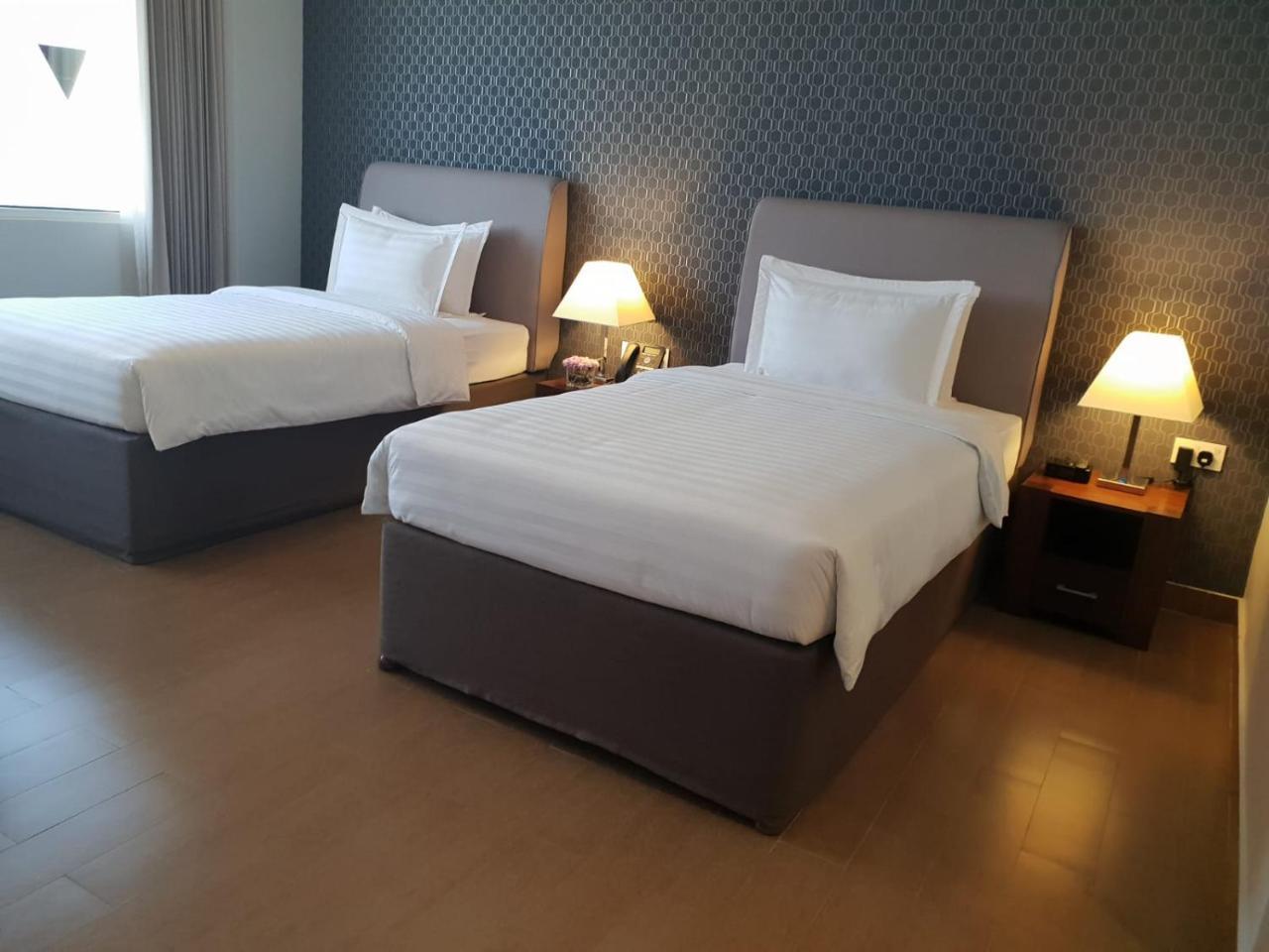 The Curve Hotel Doha Eksteriør billede